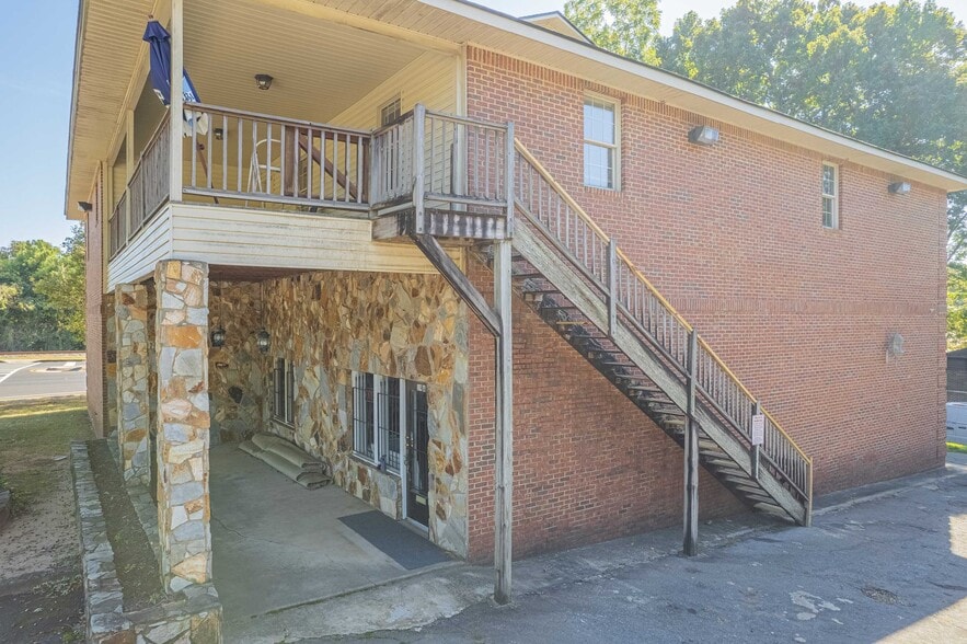 More Photos Of 19 Glenn Carrie Rd, Hull Office Residential For Sale