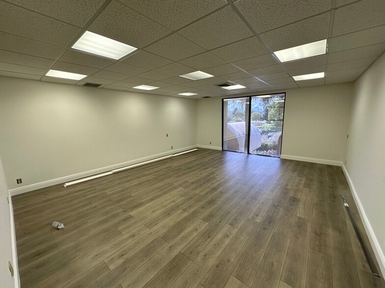 More Photos Of 1300 N Federal Hwy, Boca Raton Medical For Sale