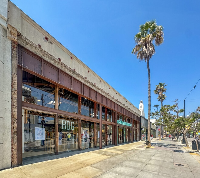 More Photos Of 1440 3rd Street Promenade St, Santa Monica Storefront For Lease