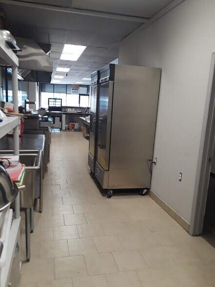More Photos Of 137 W Chelten Ave, Philadelphia Restaurant For Lease