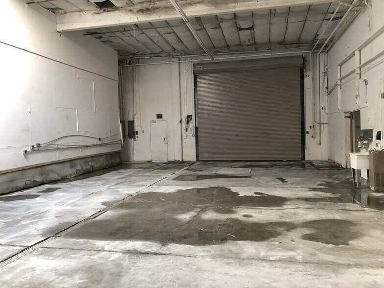 More Photos Of 3015 Coffey Ln, Santa Rosa Warehouse For Lease