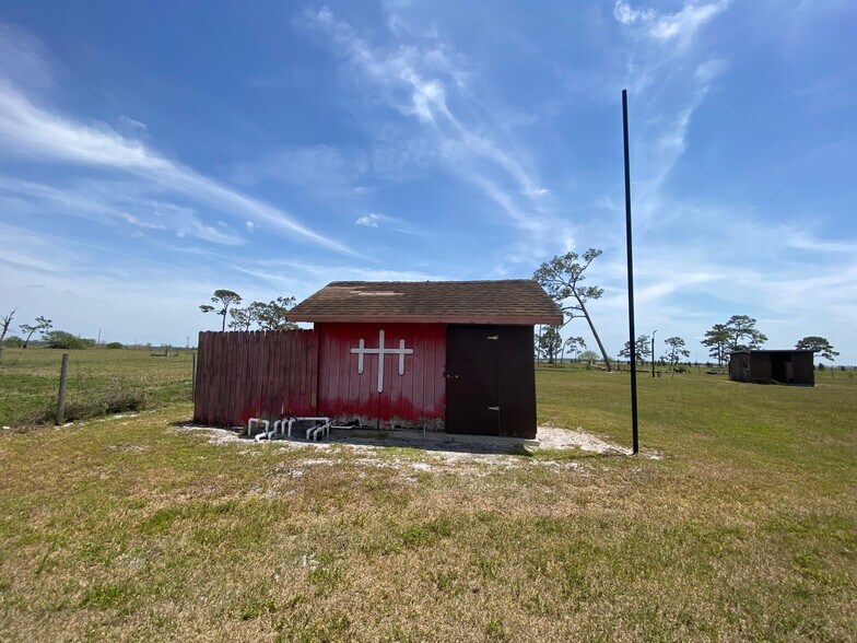 More Photos Of 6575 NE 96th Ave, Okeechobee Religious Facility For Sale