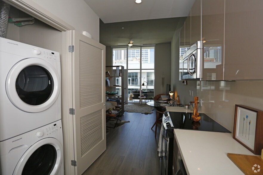 More Photos Of 750 S Grand Ave, Los Angeles Apartments For Lease