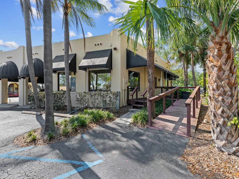 Primary Photo Of 1060 21st St, Vero Beach Office For Lease