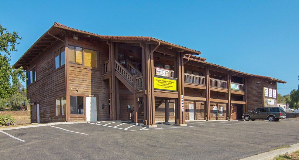 More Photos Of 13967 Campo Rd, Jamul Office For Lease