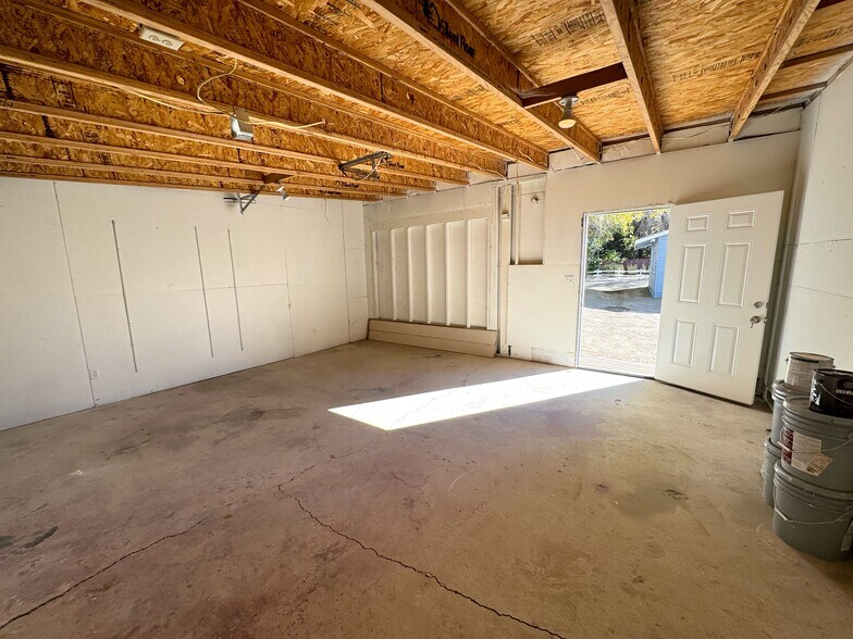 More Photos Of 905 Mauldin Ln, Reno Multifamily For Sale