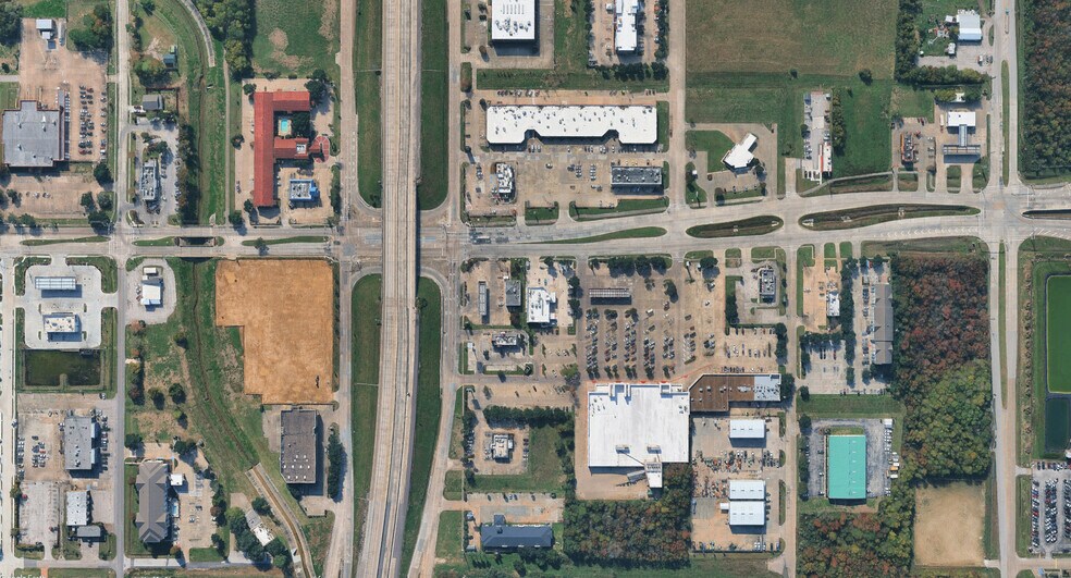 More Photos Of 1309 W Fairmont Pky, La Porte Unknown For Lease