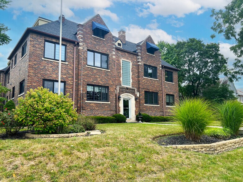 More Photos Of 2208 Arlington Ave, Columbus Apartments For Sale