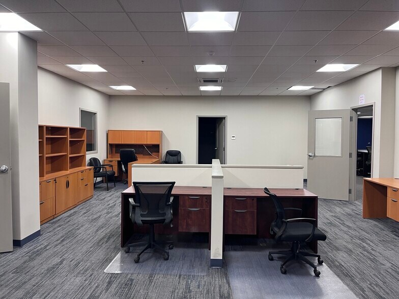 More Photos Of 201 Kriebel Ave, Lansdale Warehouse For Lease