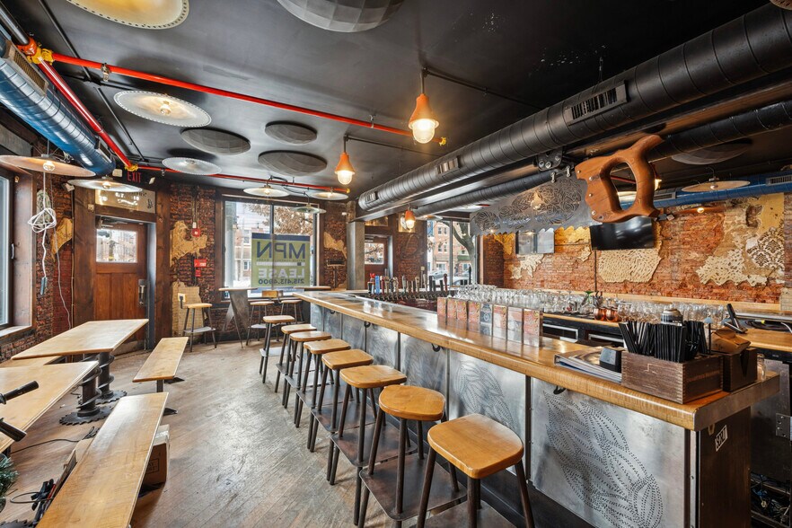 More Photos Of 541 E Girard Ave, Philadelphia Storefront Retail Residential For Lease