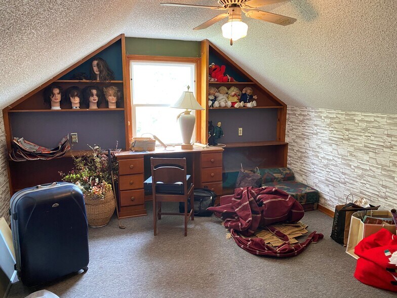 More Photos Of 2404 Union Rd, Cheektowaga General Retail For Sale