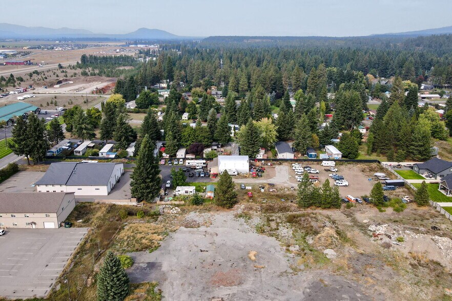 More Photos Of 11370 N Government Way, Hayden General Retail For Sale