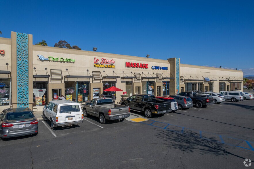 More Photos Of 40355-40385 Murrieta Hot Springs Rd, Murrieta Unknown For Lease