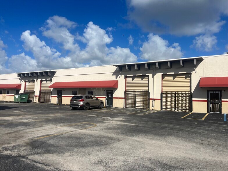 More Photos Of 13740 NW 19th Ave, Opa Locka Warehouse For Lease