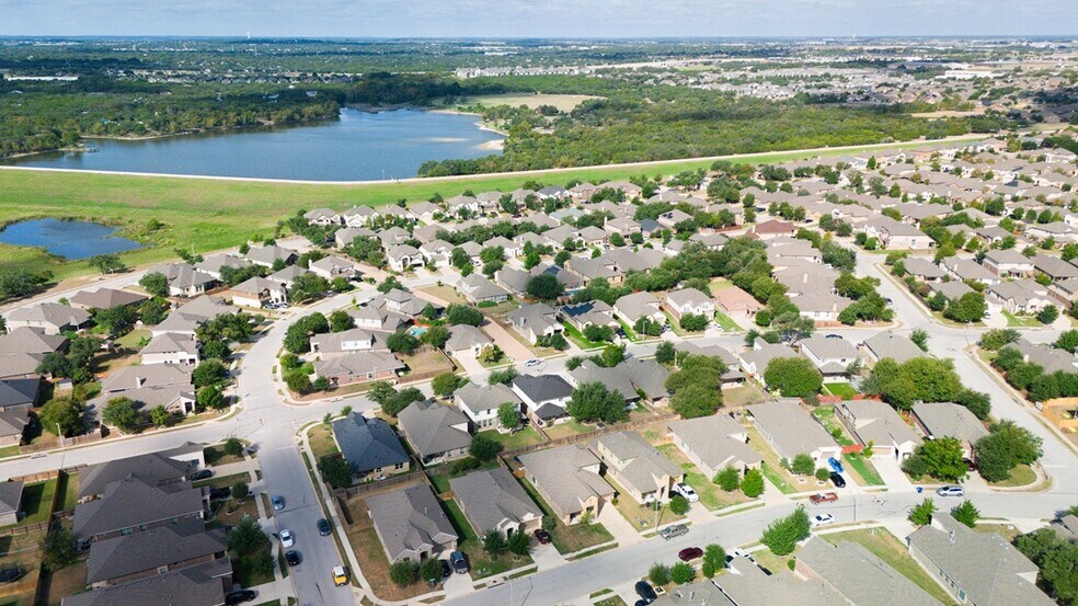 More Photos Of 15201 Ronald W Reagan Blvd, Leander Storefront For Lease