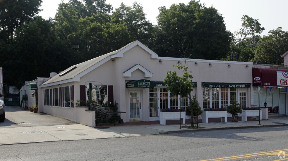 More Photos Of 90 School St, Glen Cove Restaurant For Lease