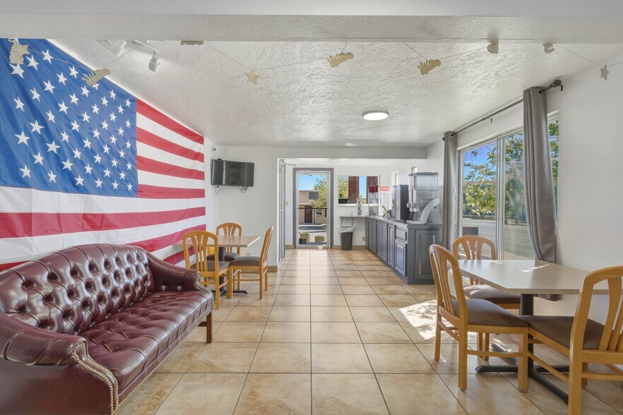 More Photos Of 311 E Main St, Vernal Hotel For Sale