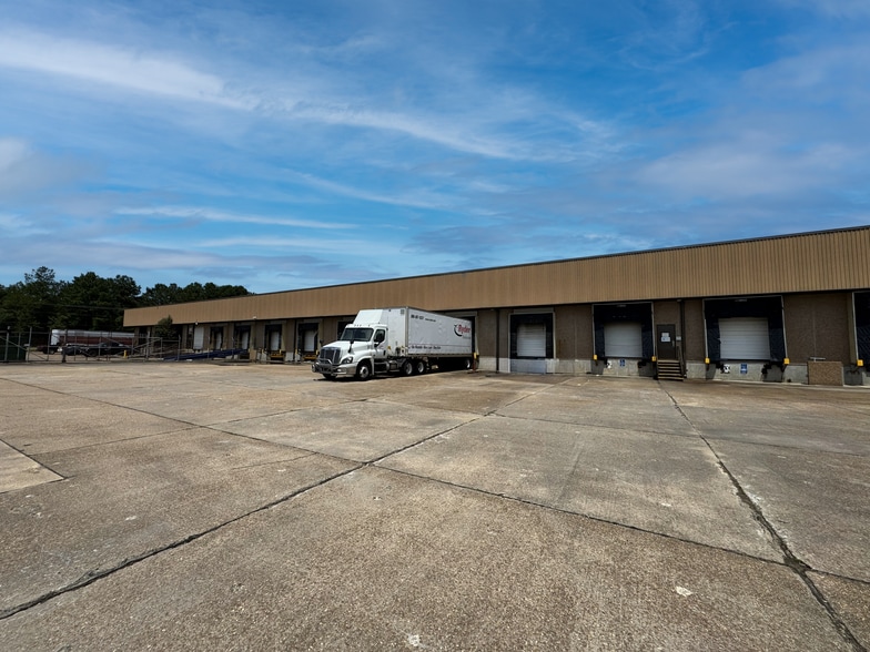 Primary Photo Of 4365 Michael Avalon St, Jackson Distribution For Lease