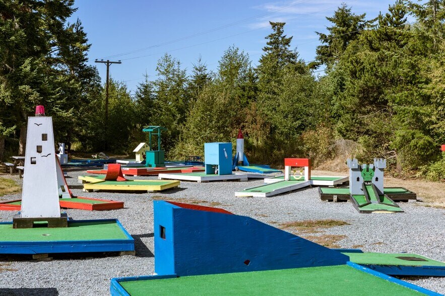 More Photos Of 597 Ducken Rd, Oak Harbor Golf Course Driving Range For Sale