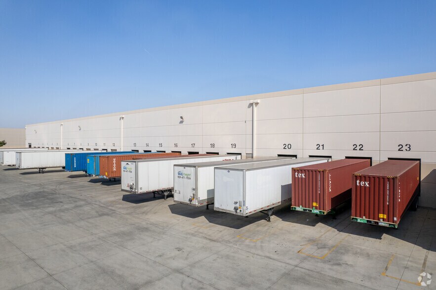 More Photos Of 11310 Harrell St, Jurupa Valley Warehouse For Lease