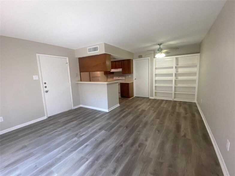 More Photos Of , Houston Multifamily For Sale