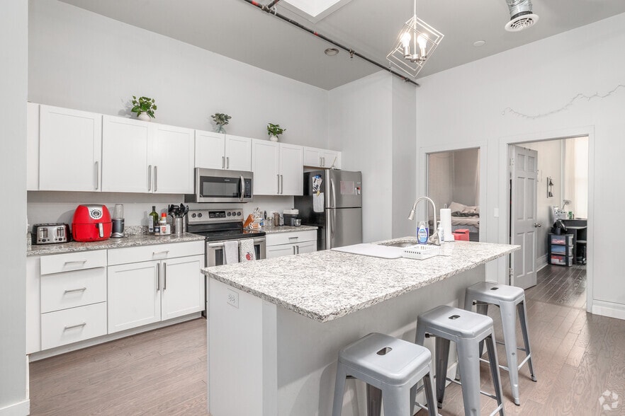 More Photos Of 77 Main St, Cortland Apartments For Lease