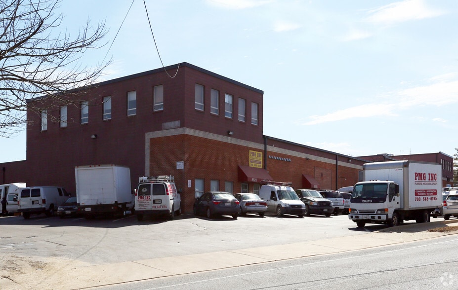 Primary Photo Of 8823 Telegraph Rd, Lorton Warehouse For Lease
