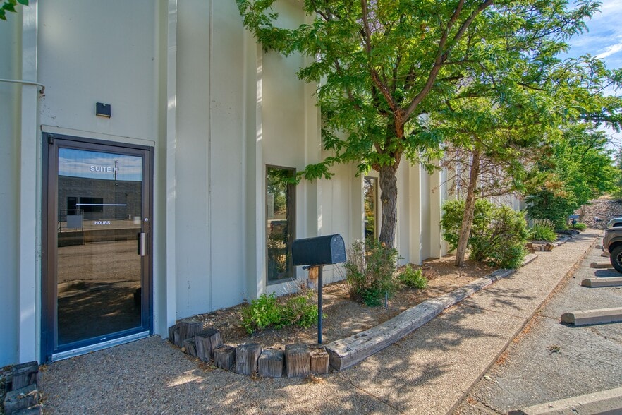 Primary Photo Of 2200 Central Ave, Boulder Manufacturing For Lease