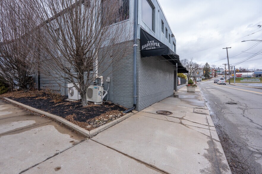 More Photos Of 618 S Main St, Greensburg Restaurant For Sale