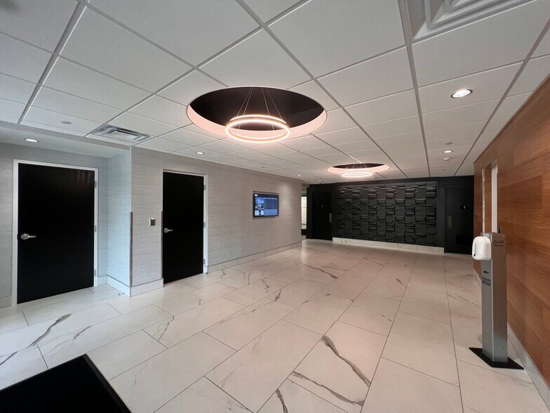 More Photos Of 201 NW 63rd St, Oklahoma City Office For Lease