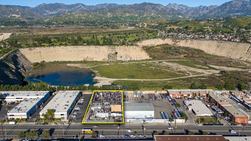 More Photos Of 9940 Glenoaks Blvd, Sun Valley Land For Lease