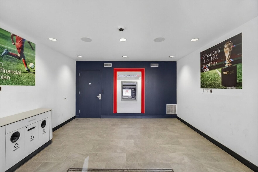 More Photos Of 42-58 Bank St, Waterbury, Ct, Waterbury Storefront Retail Office For Sale