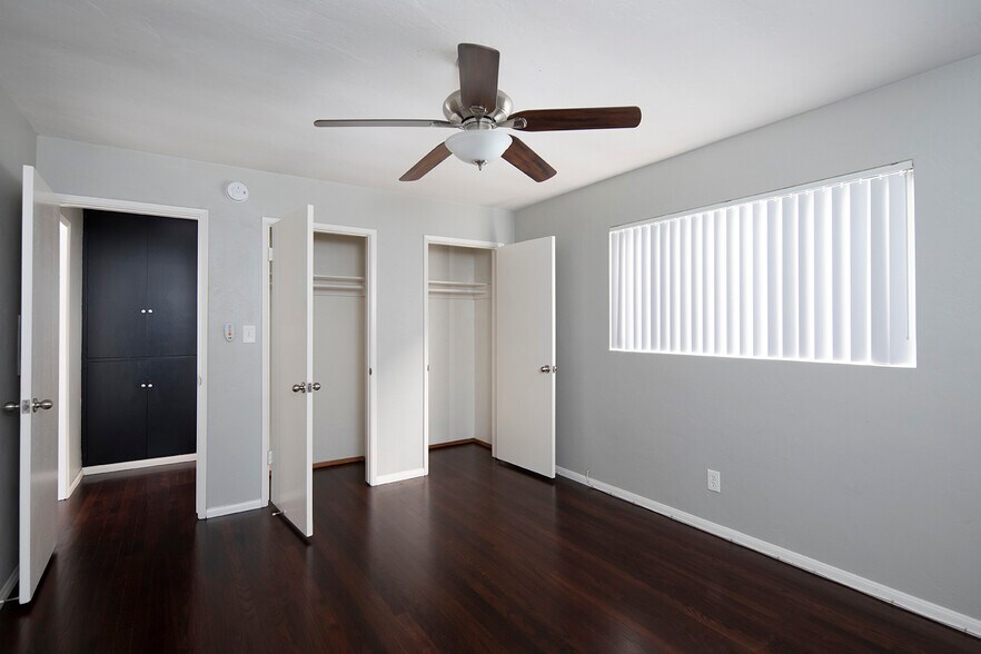 More Photos Of 4470 Euclid Ave, San Diego Apartments For Sale