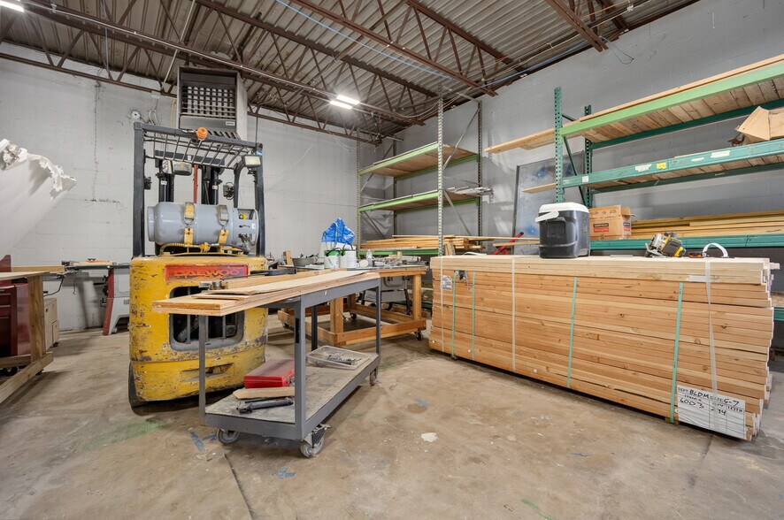 More Photos Of 1835 Industrial Blvd, Norman Warehouse For Sale
