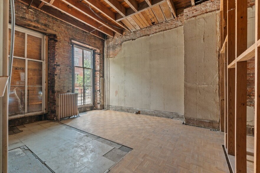 More Photos Of , Baltimore Multifamily For Sale