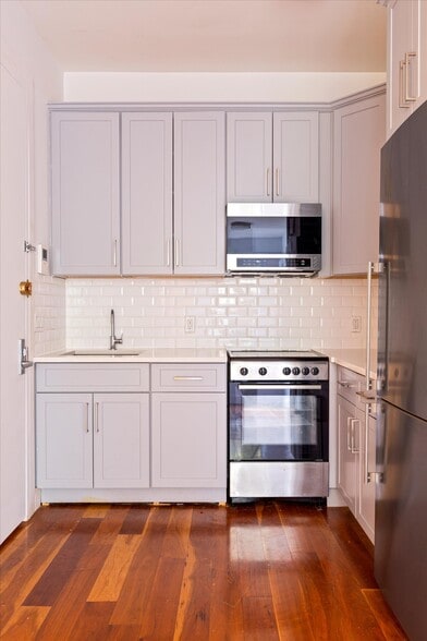 More Photos Of 255 W 136th St, New York Apartments For Sale