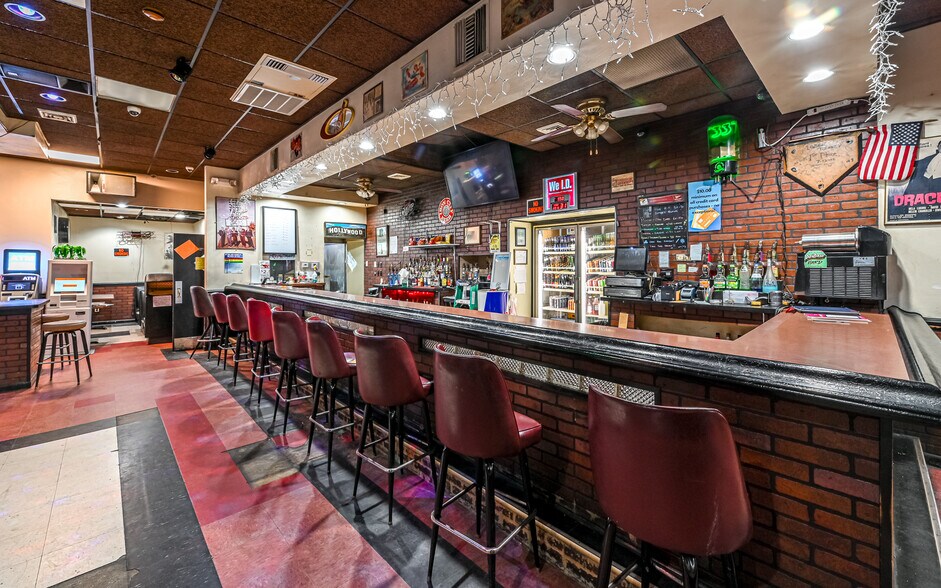 More Photos Of 830-840 Linden Ave, East Pittsburgh General Retail For Sale