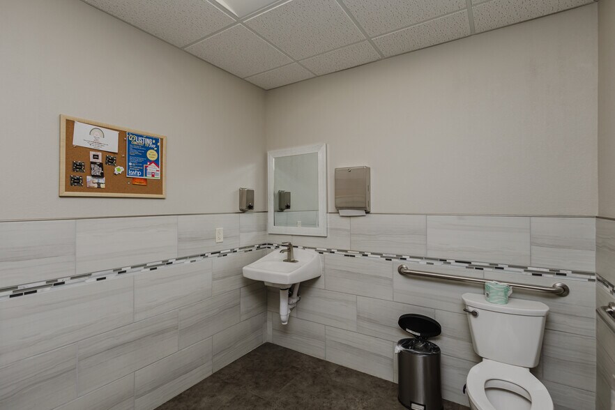 More Photos Of 429 S 119th St W, Wichita Office For Sale