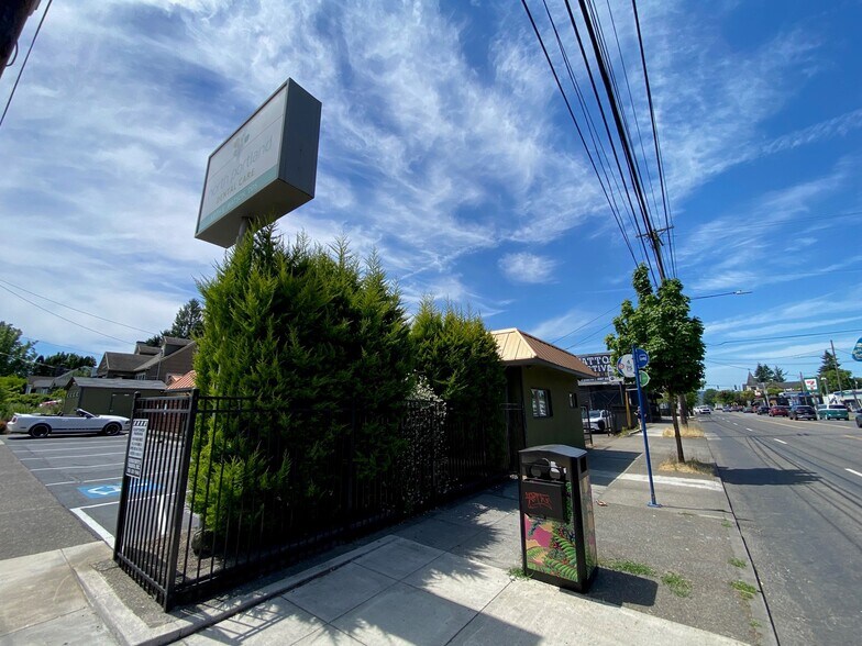 More Photos Of 1832 N Lombard St, Portland Medical For Lease