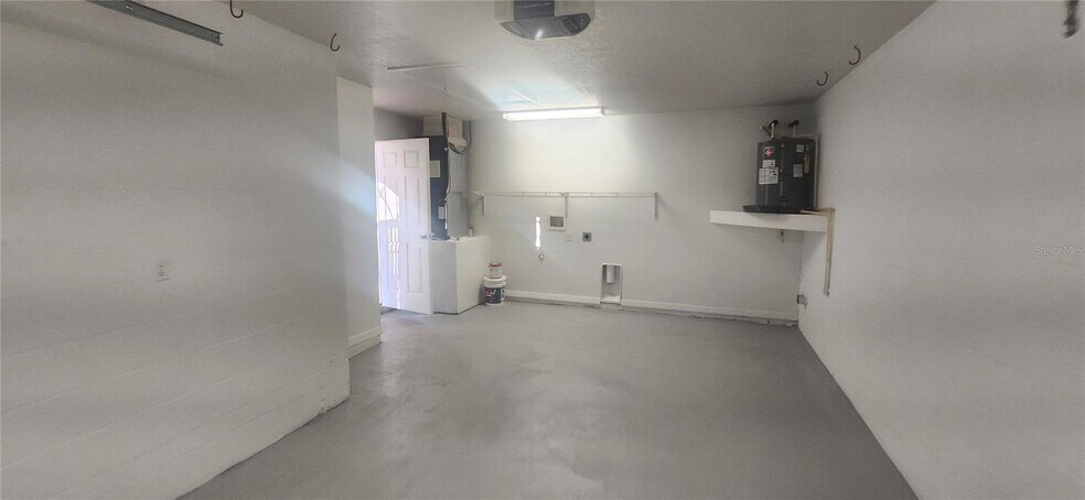 More Photos Of 7411 Canterbury St, Spring Hill Apartments For Sale