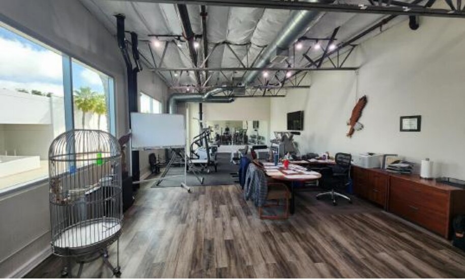 More Photos Of 4011 Avenida de la Plata Dr, Oceanside Manufacturing For Sale