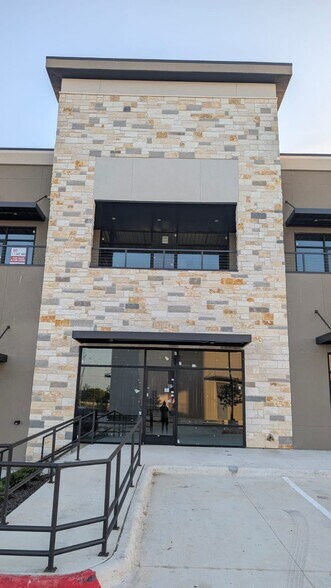 More Photos Of 15301 Ronald Reagan Blvd, Leander Office Residential For Sale
