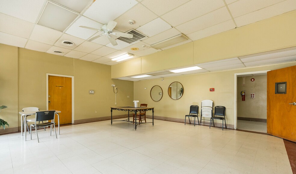 More Photos Of 1803 Lindauer Rd, Forrest City Assisted Living For Sale