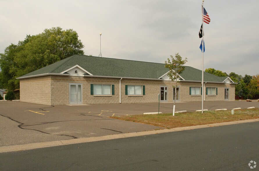 Primary Photo Of 23340 Cree St, Saint Francis Office For Sale