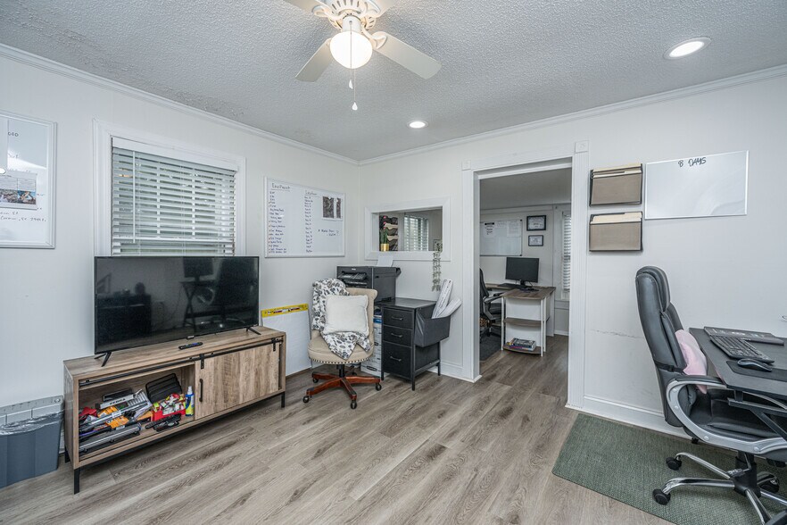 More Photos Of 2136 Easy St, North Charleston Freestanding For Sale