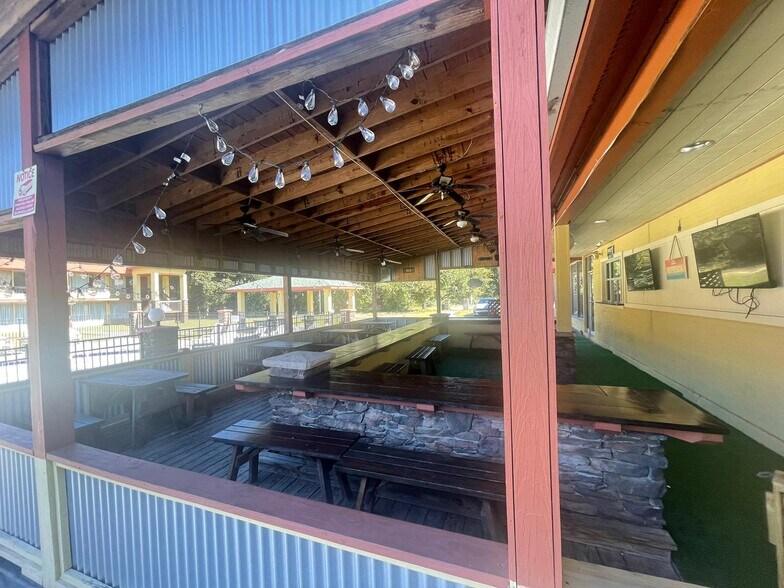 More Photos Of 1700 US-280, Phenix City Hotel For Sale