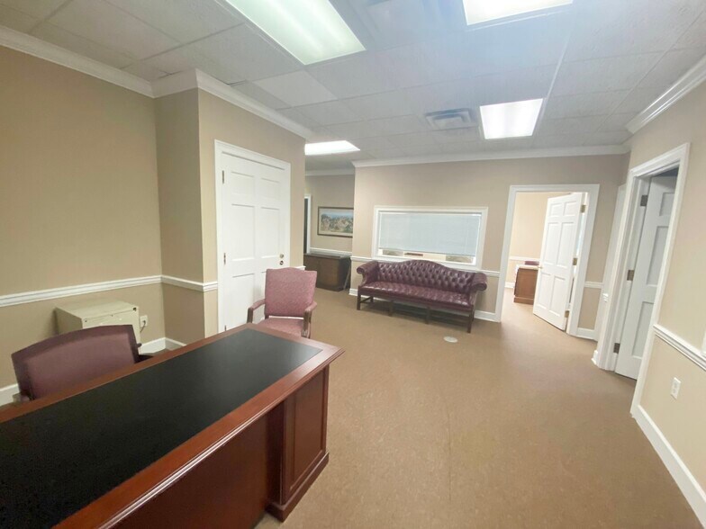 More Photos Of 5935 Buford Hwy, Norcross Office For Lease
