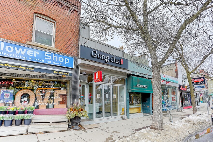 Primary Photo Of 1918 Queen St E, Toronto Storefront Retail Residential For Sale