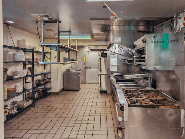 More Photos Of 1933 NW 23rd, Oklahoma City Restaurant For Sale
