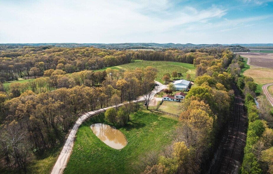 More Photos Of 3166 Highway B, Berger Winery Vineyard For Sale